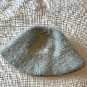 MADHAPPY Baby Blue Fuzzy Bucket Hat